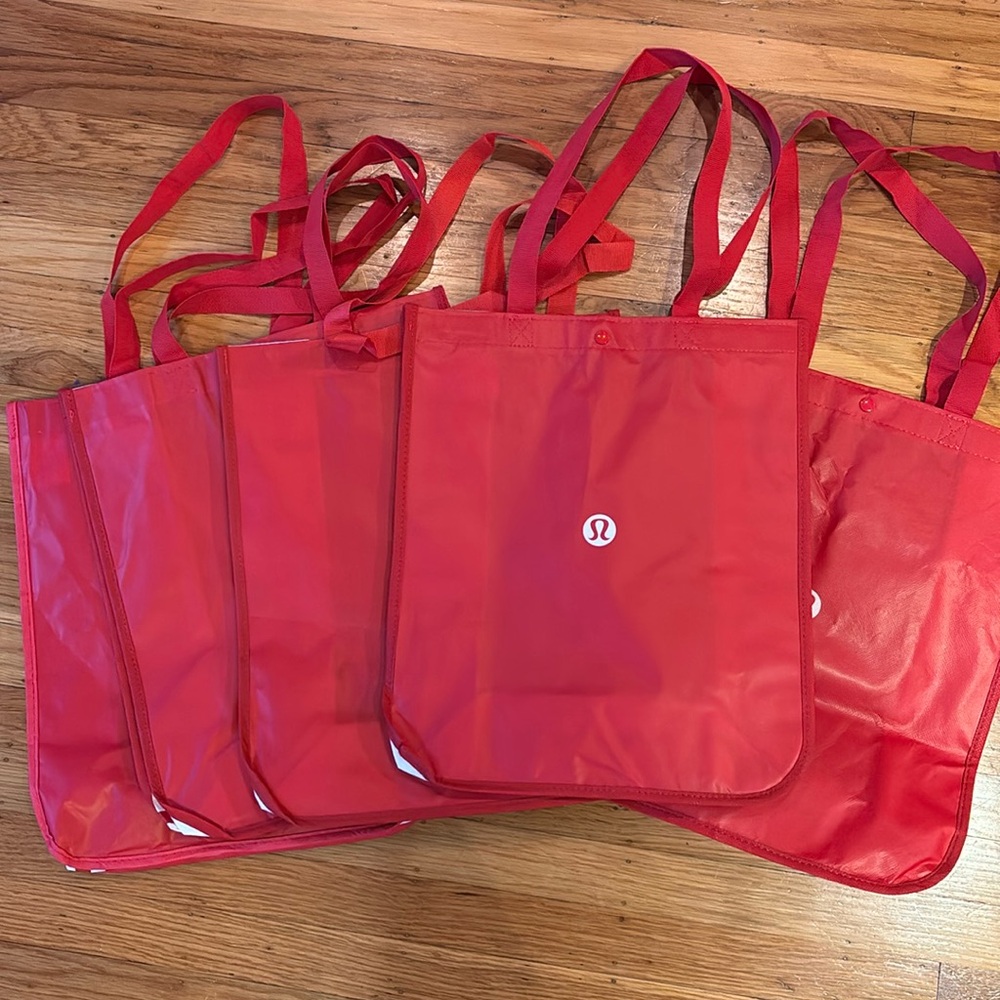 Lululemon Classic red medium reusable bag